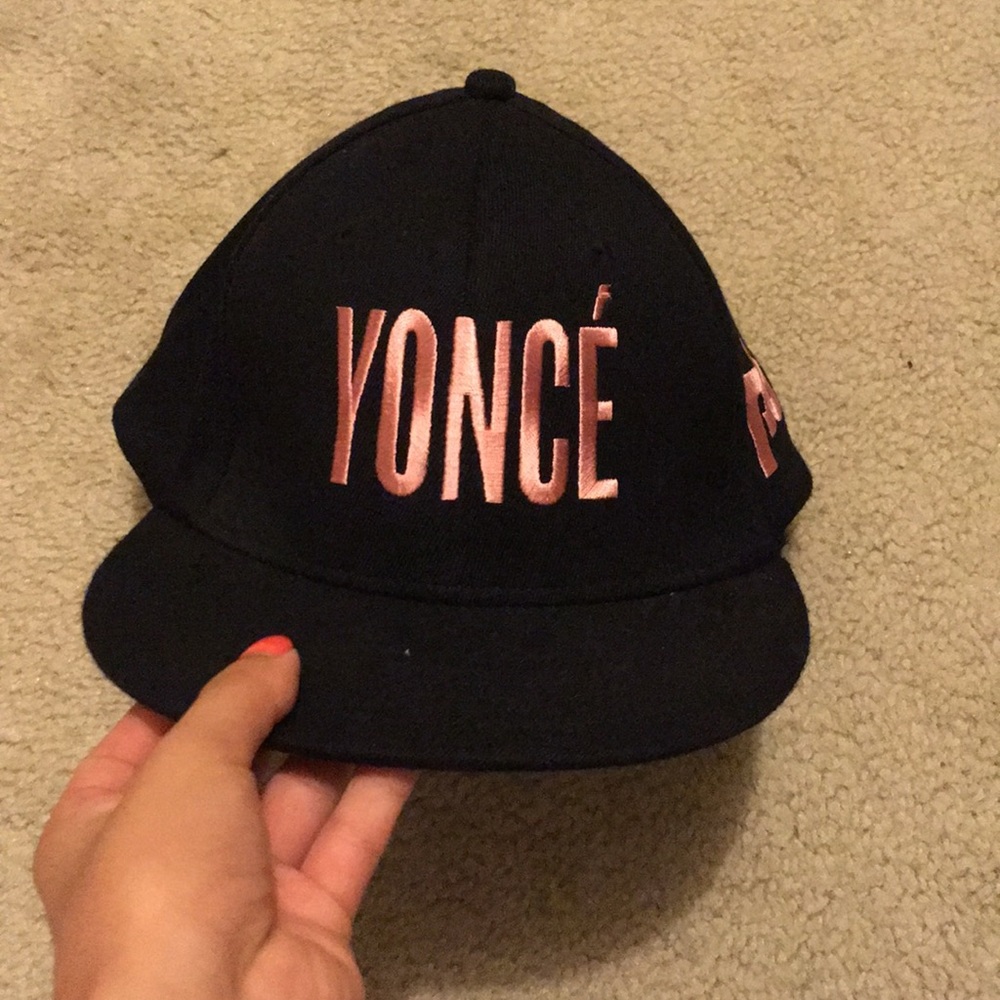 Beyonce hat